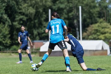 Bild 13 - Loewinnen Cup
